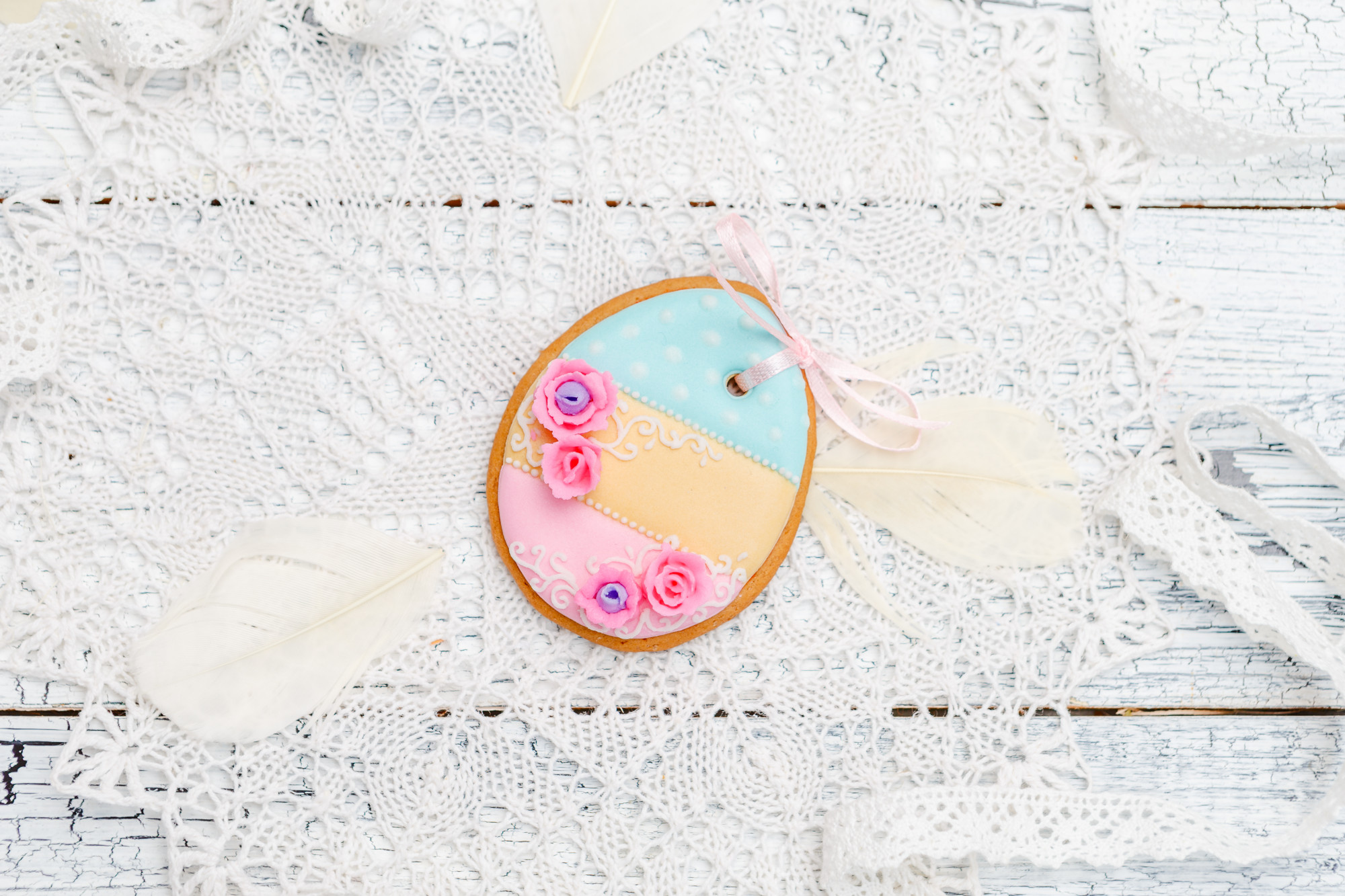 Serie di piccoli badge ricamati